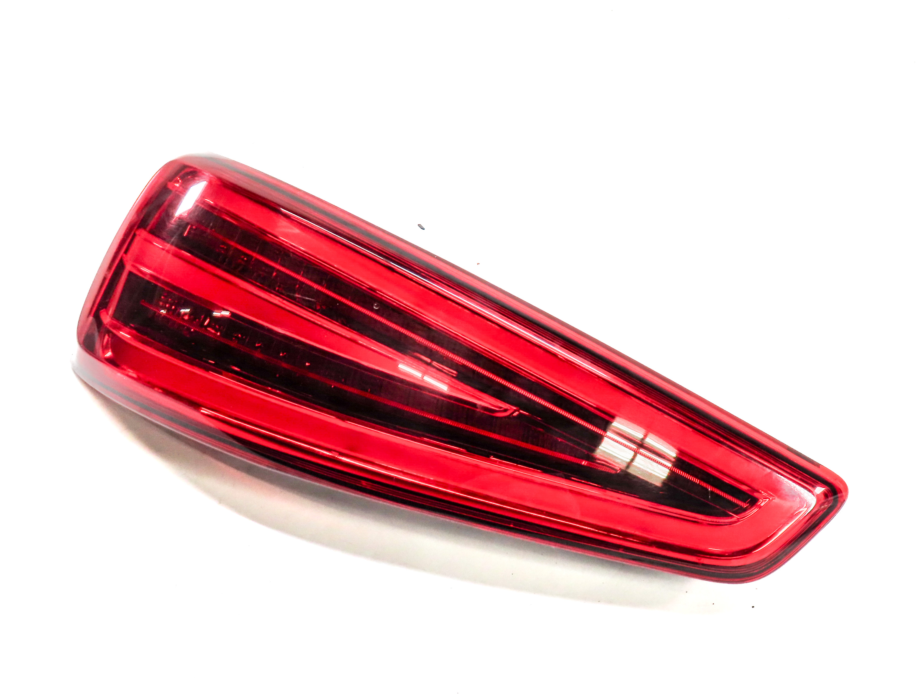 2015 AUDI Q3 (8U) REAR LEFT DRIVER TRUNK HATCH LED TAILLIGHT BRAKE LIGHT LAMP — exact item pictured